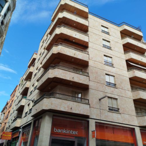 Vista de bloque de viviendas en Santa Clara   Alfonso de Castro